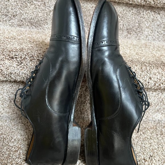 Johnston & Murphy Men\'s Black Leather Oxfords. main image 14